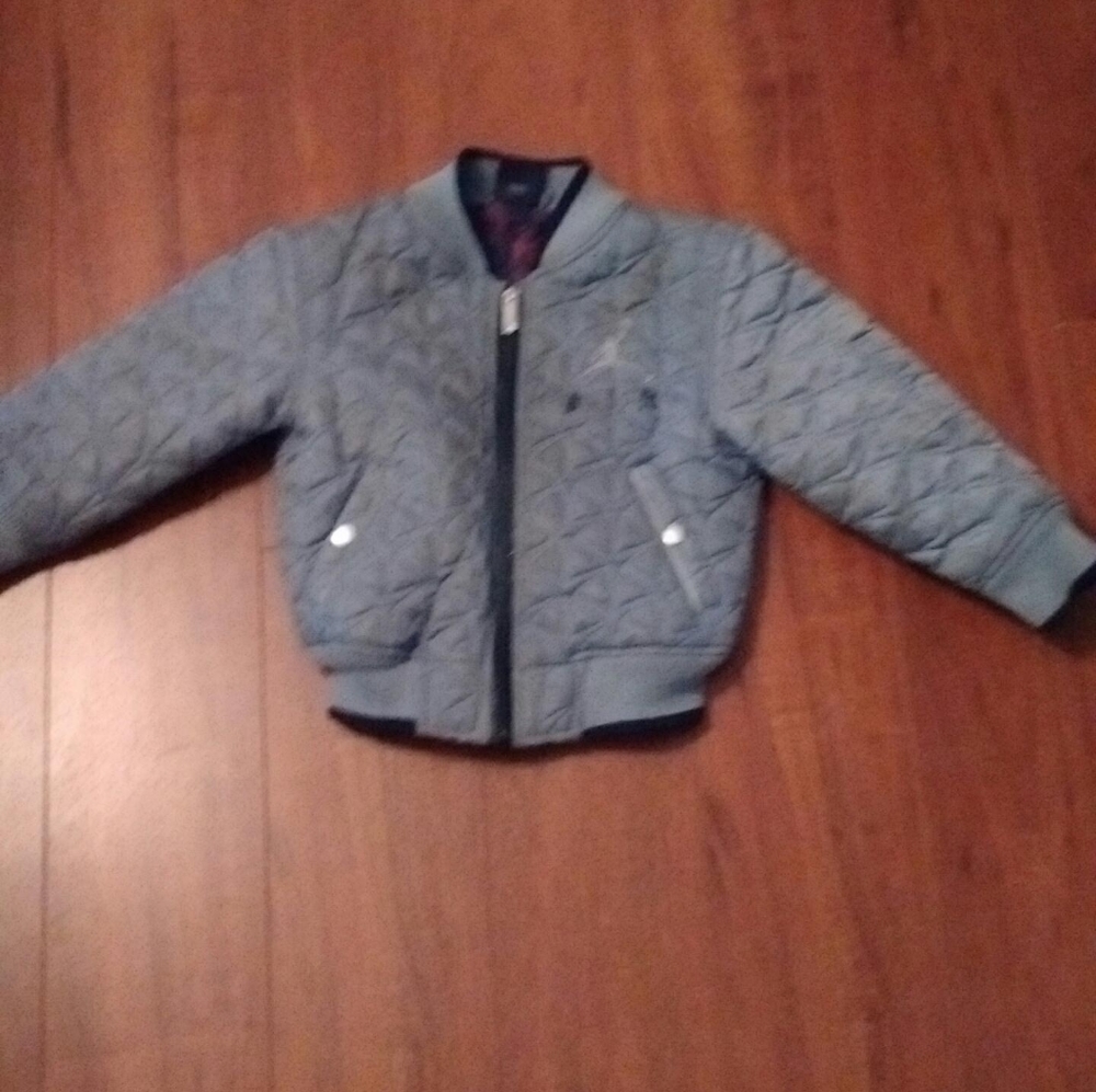 Kids Nike Air Jordan jacket - Picture 3 of 3